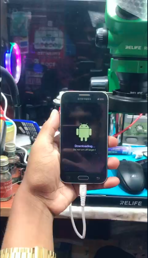 Professional software flash and firmware update service